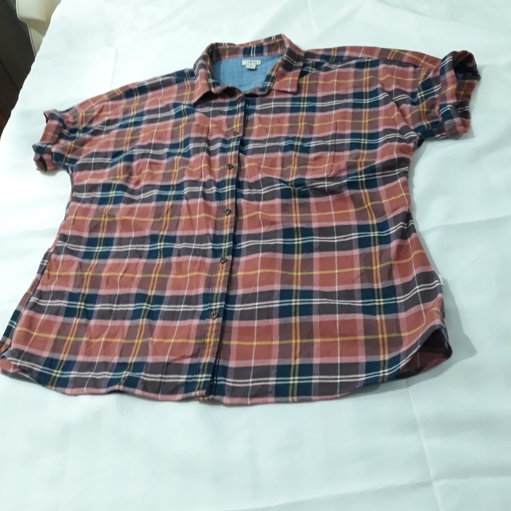 L.L. Bean Casual Plaid Shirt Front Pockets Pink, Blue Short Sleeve Size XL R
